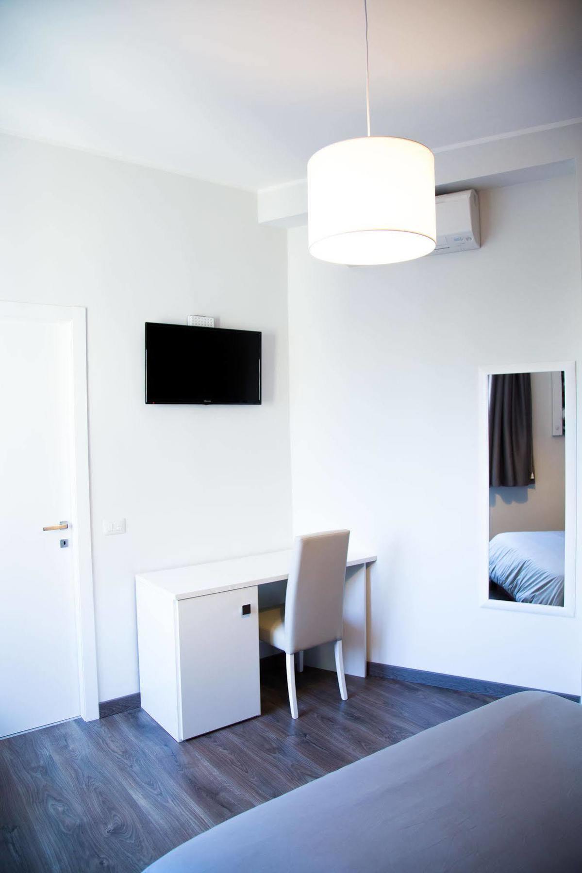 Modern Bnb Roma Exterior foto